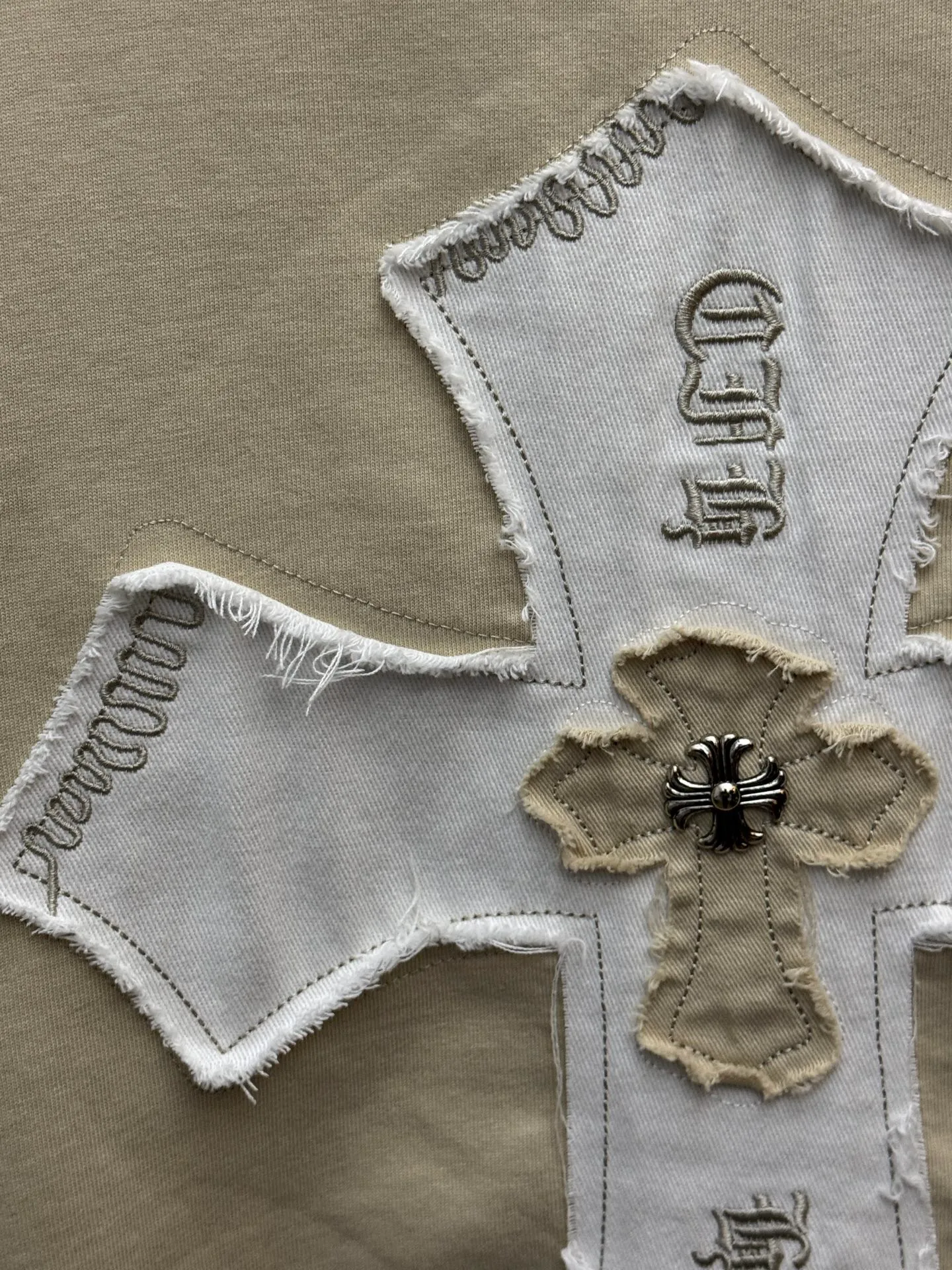 （ ， P， ） 𝗖H 2026 New Arrival Original 👑 ！ ： ➕100% 。Authentic ➕ ➕3D ➕ ： ！ ！ ： Size：S M L XL ：2116